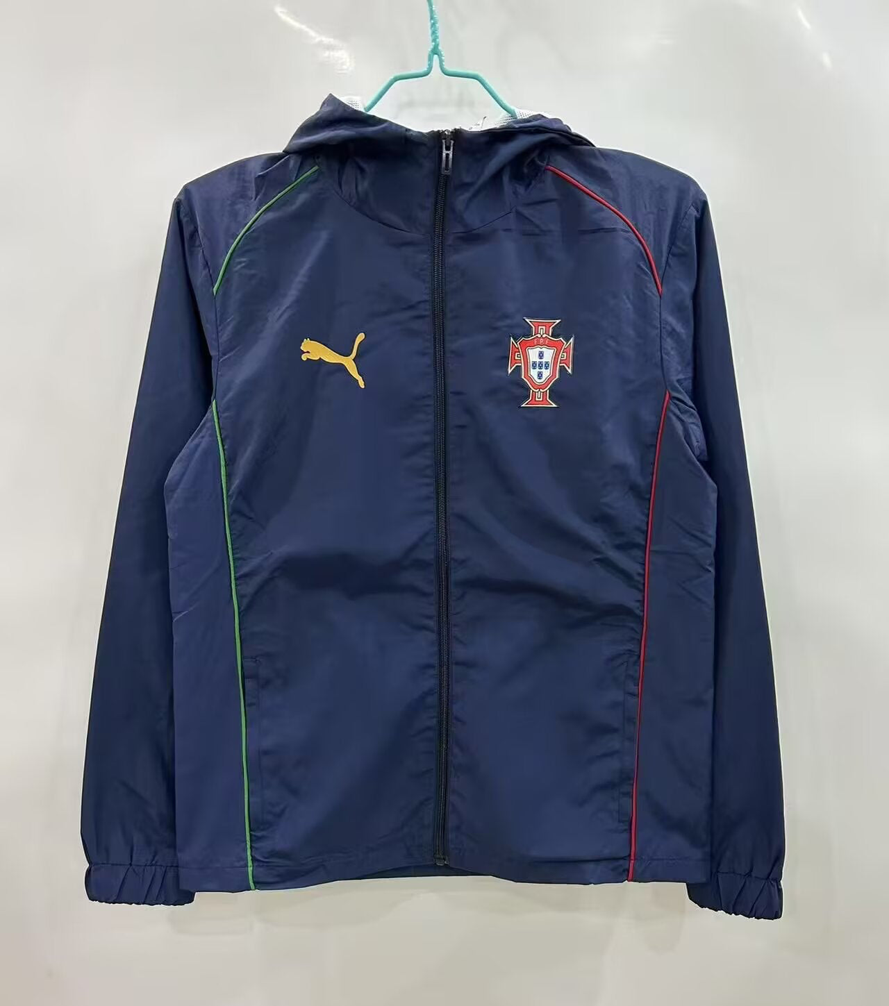 PORTUGAL 2025 IMPERMEÁVEL