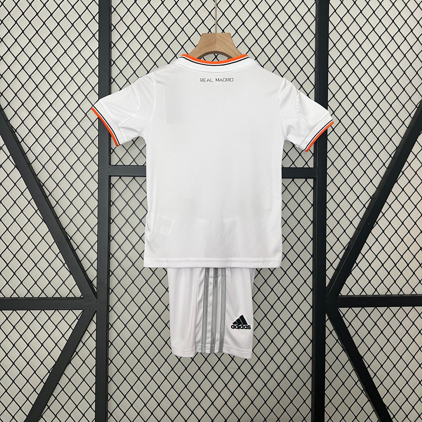REAL MADRID 13-14 HOME CRIANÇA