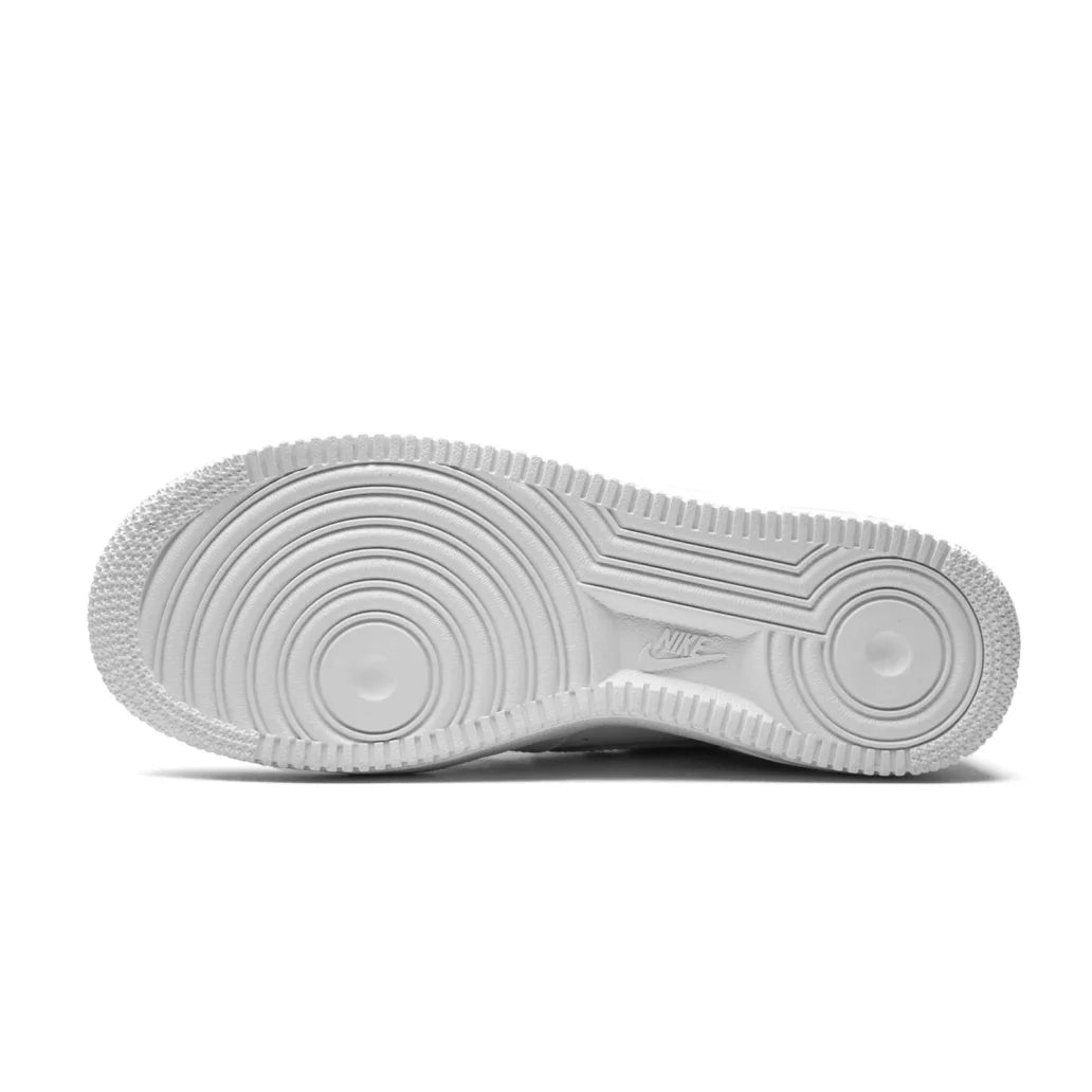 NIKE AIR FORCE 1 WHITE