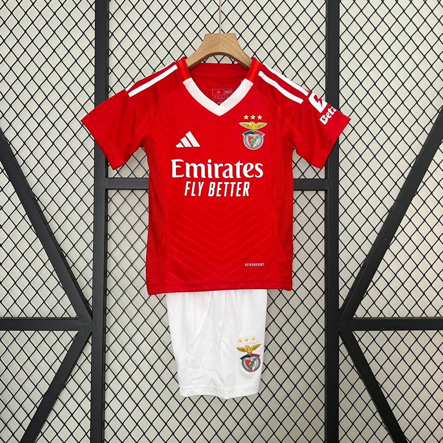 SL BENFICA 24-25 HOME CRIANÇA