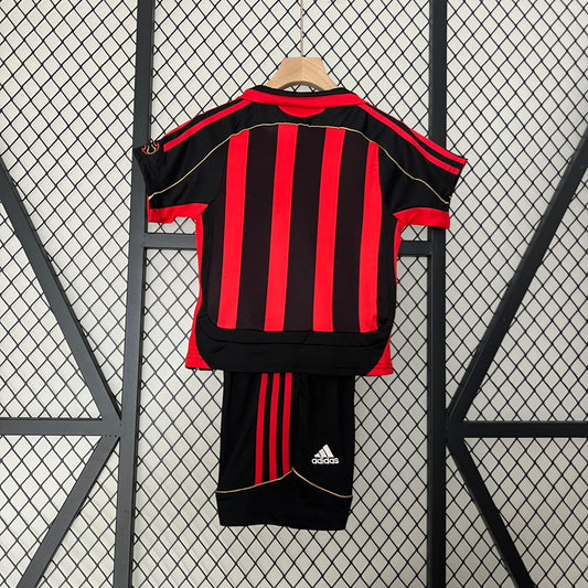 AC MILAN 06-07 HOME CRIANÇA