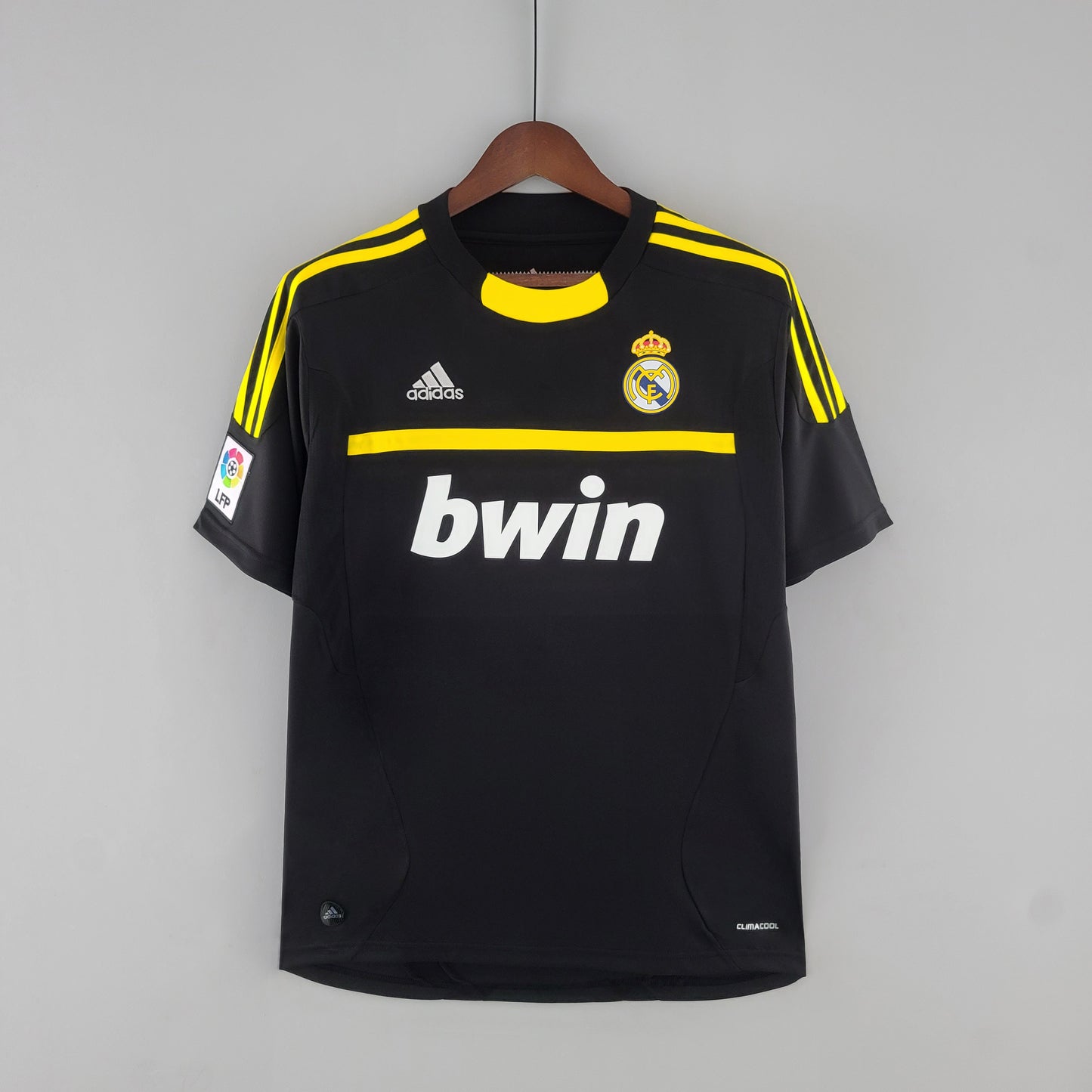 REAL MADRID 11-12 GK AWAY