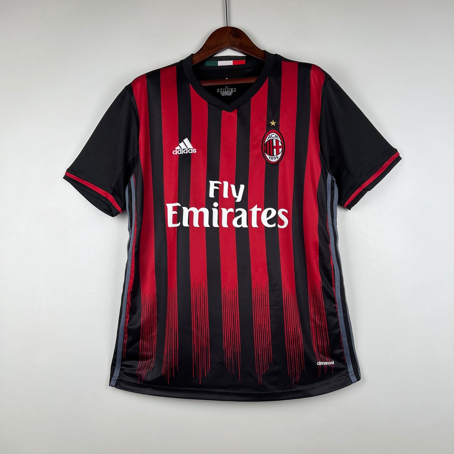 AC MILAN 16-17 HOME