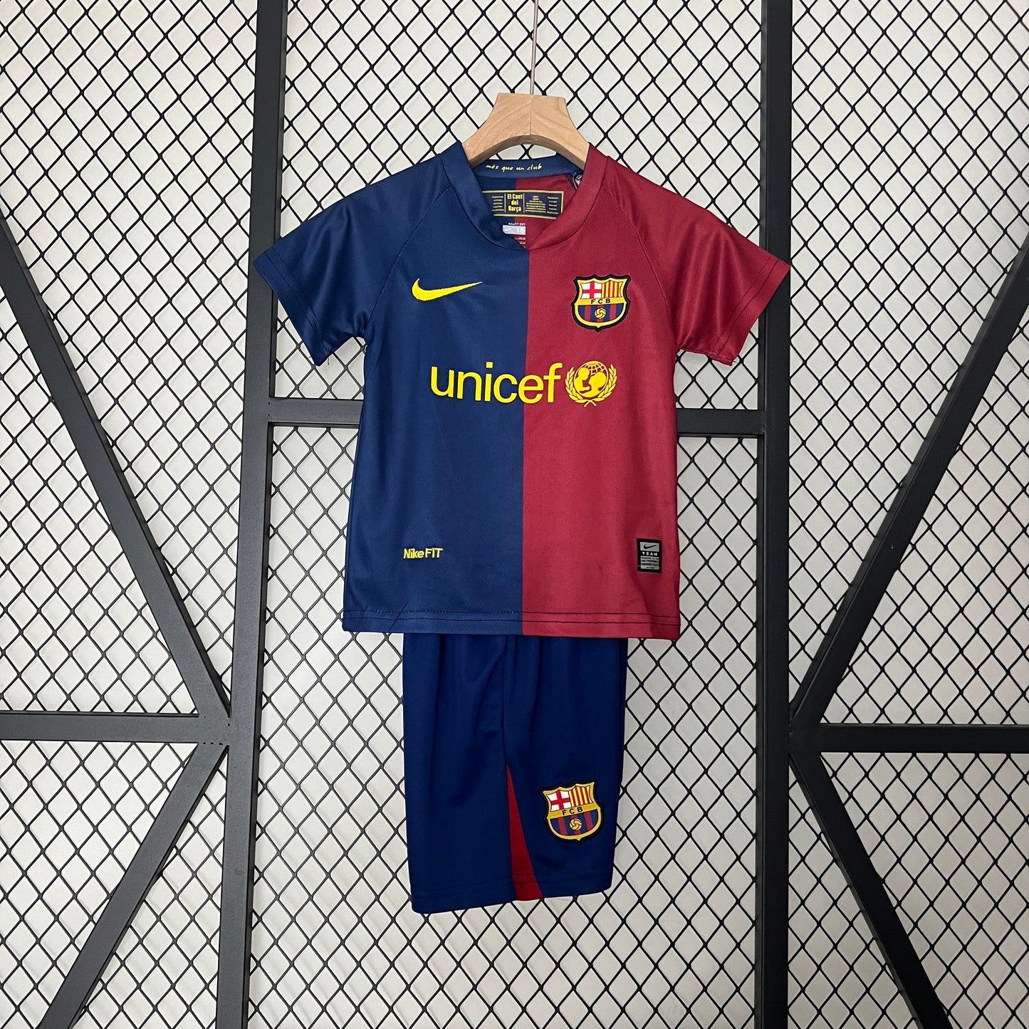BARCELONA 08-09 HOME CRIANÇA