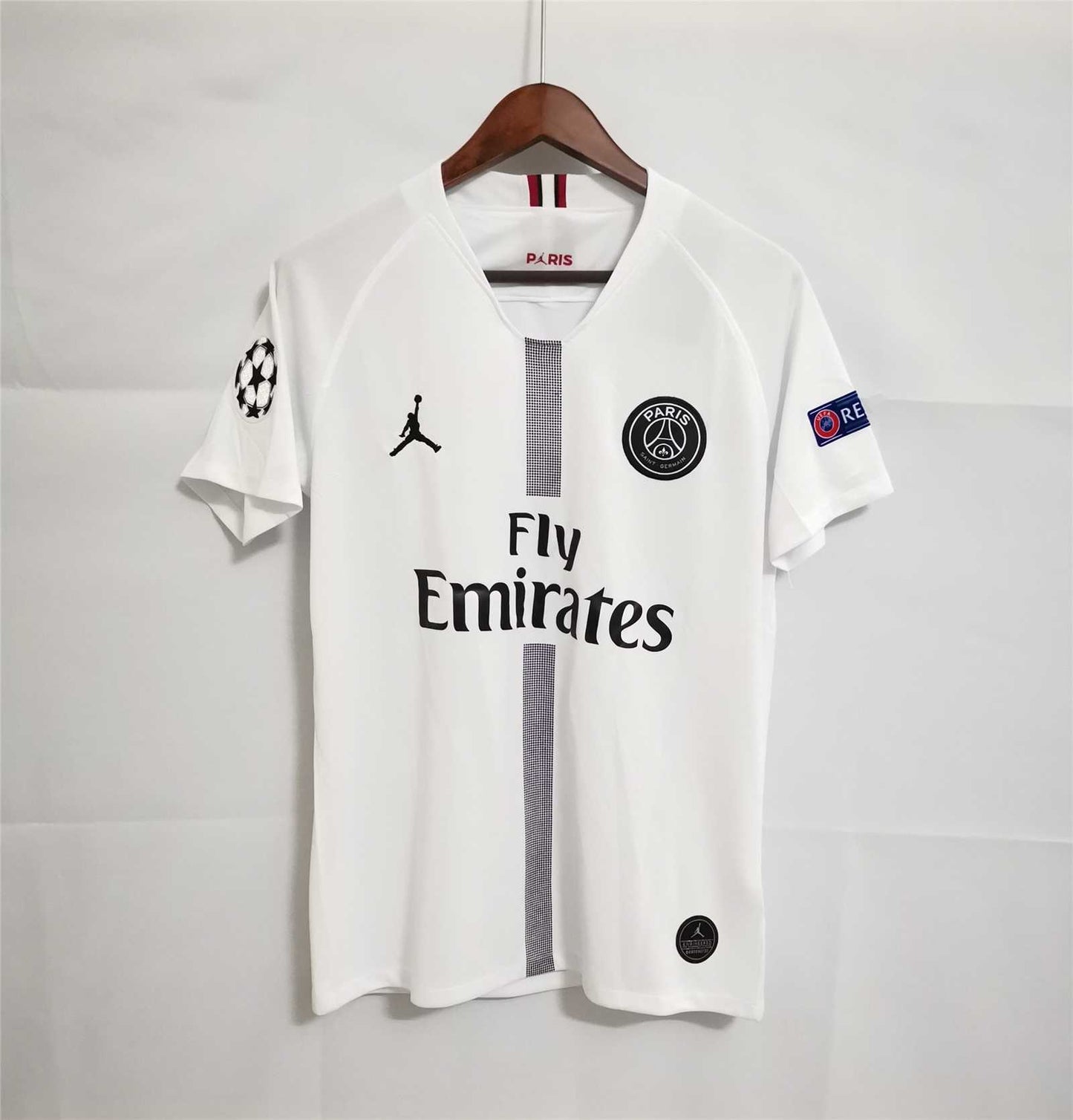 PARIS SAINT GERMAIN 18-19 AWAY