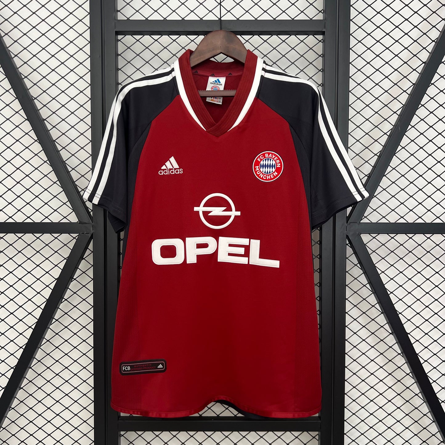 BAYERN MUNICH 01-02 HOME