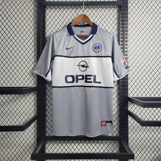 PARIS SAINT GERMAIN 99-01 AWAY