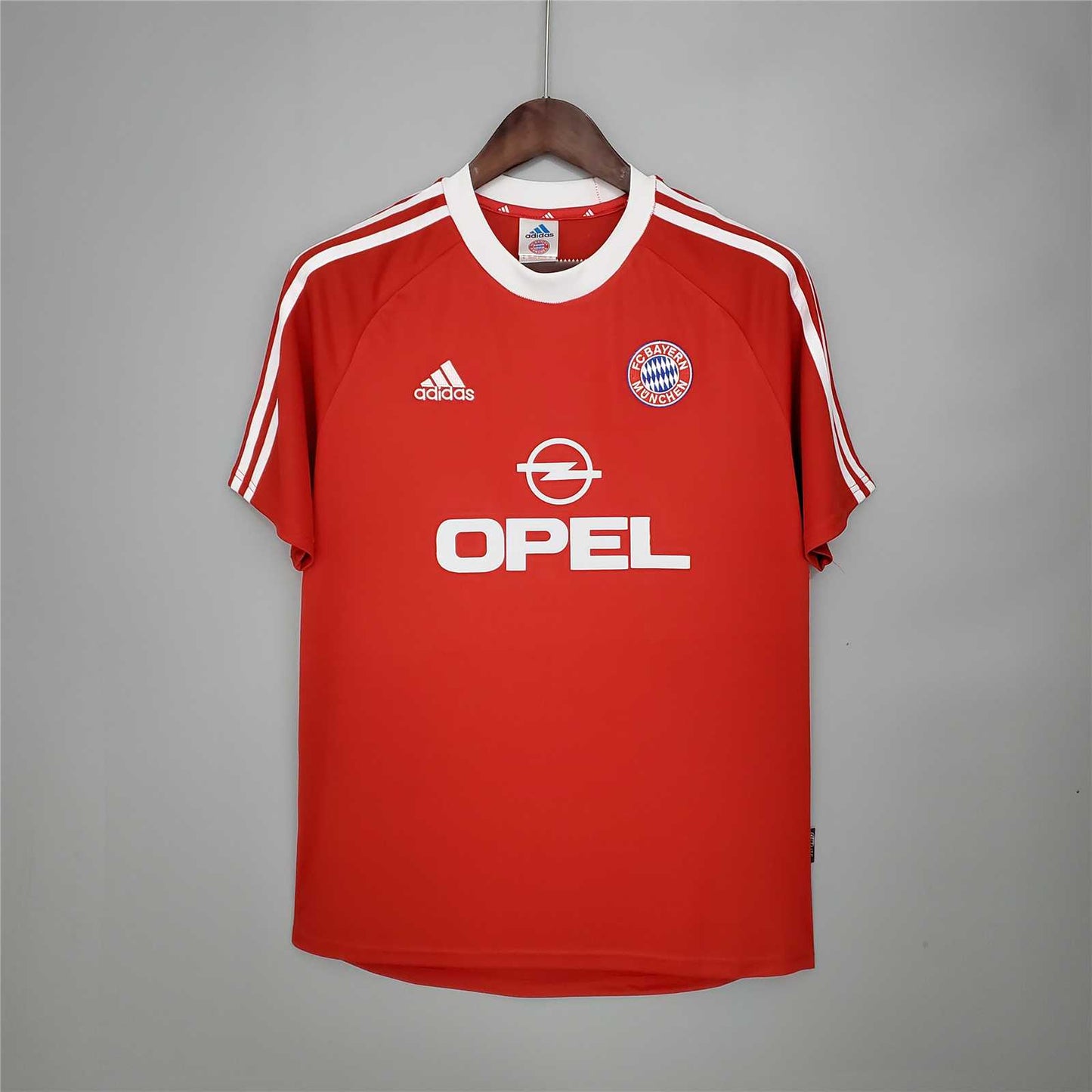 BAYERN MUNICH 00-01 HOME