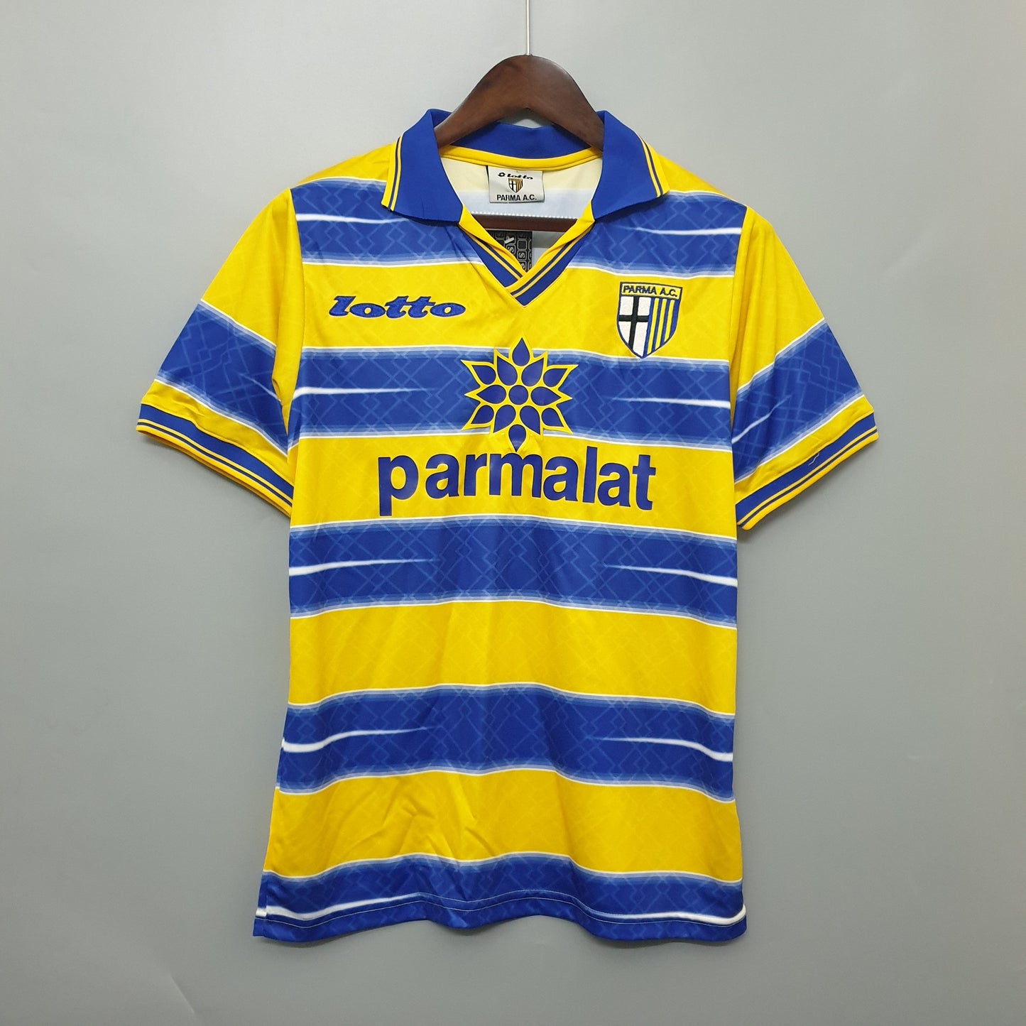 PARMA 98-99 HOME