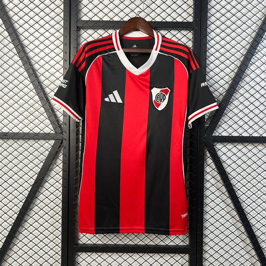 RIVER PLATE 25-26 AWAY