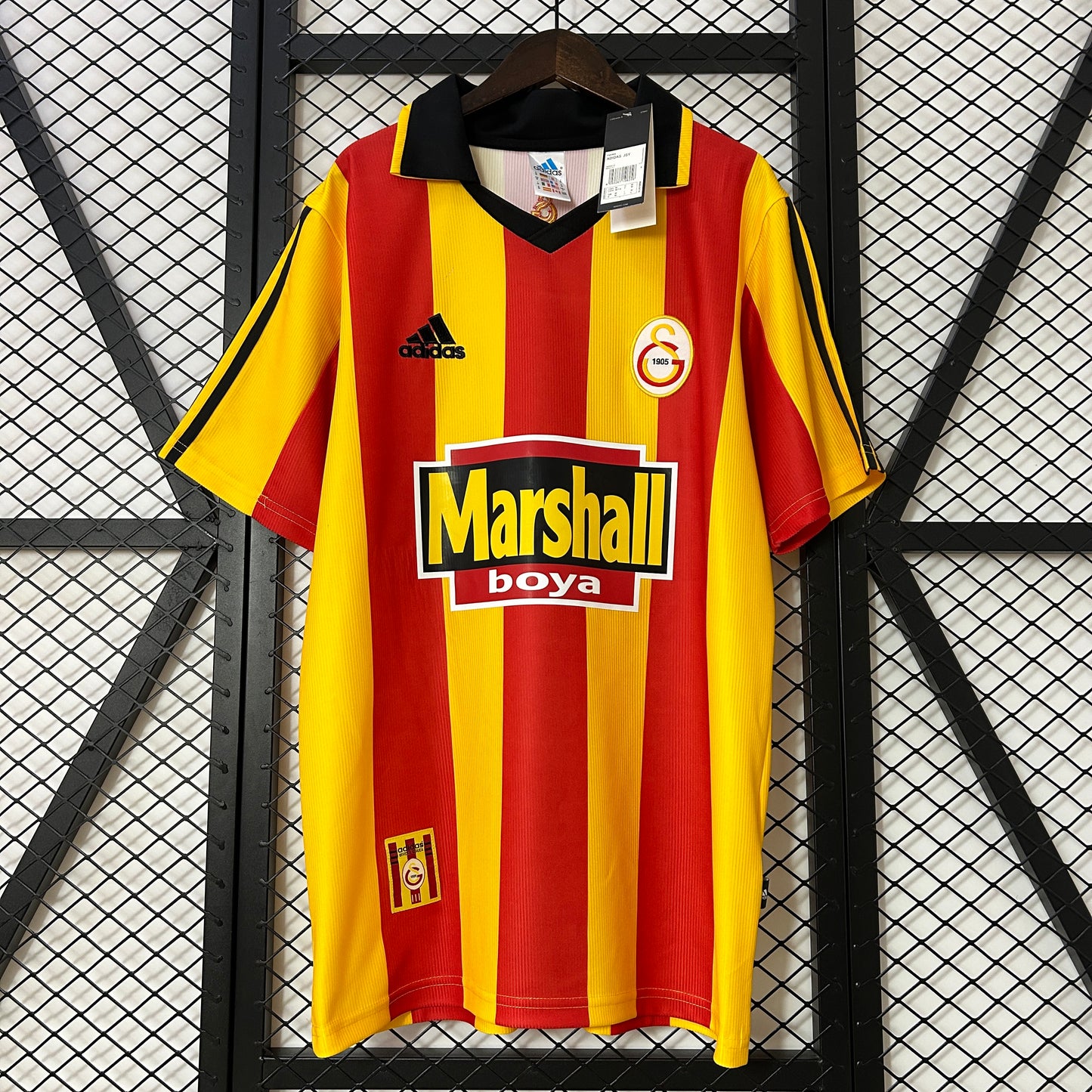 GALATASARAY 99-00 HOME
