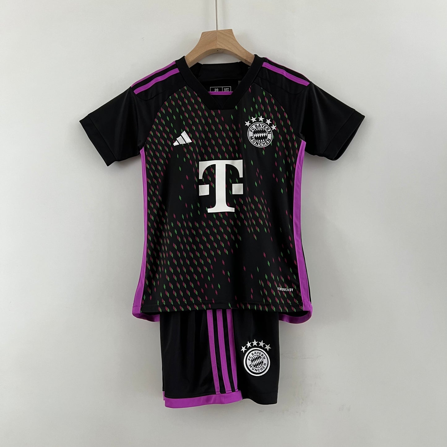 BAYERN MUNICH 23-24 AWAY CRIANÇA