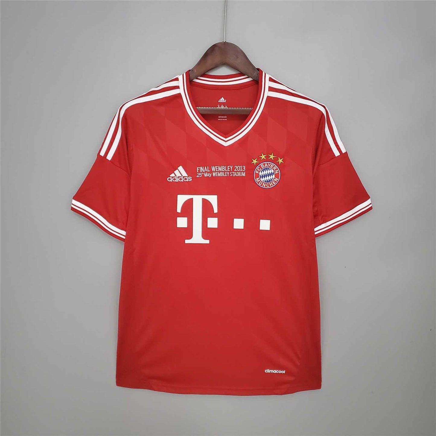 BAYERN MUNICH 13-14 HOME