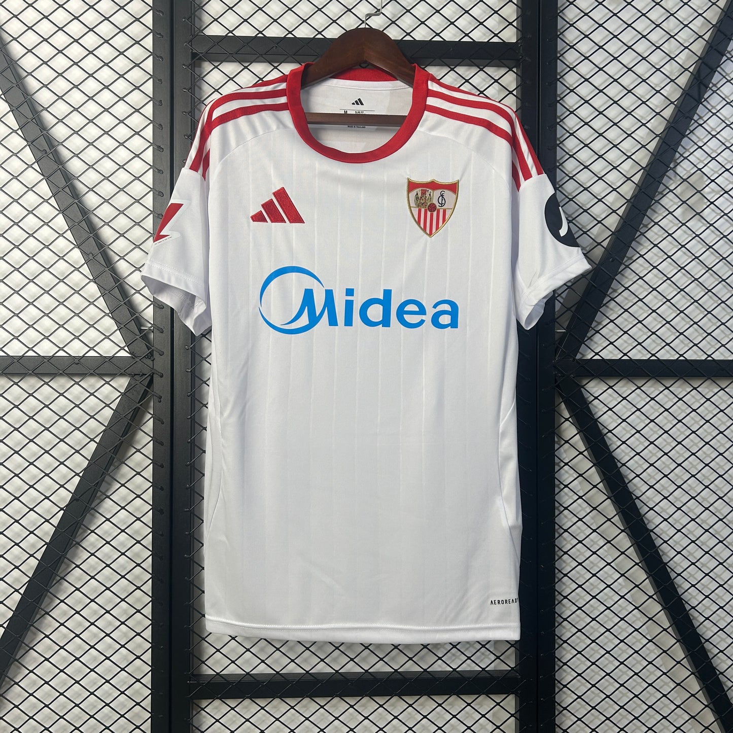 SEVILLA 25-26 HOME