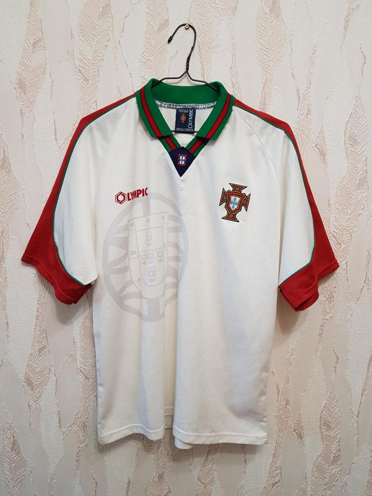 PORTUGAL EURO 96 AWAY