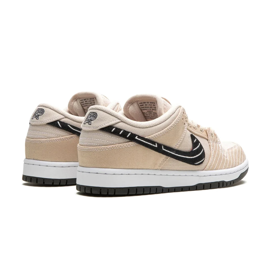 NIKE DUNK LOW SB & ALBINO AND PRETO FOSSIL