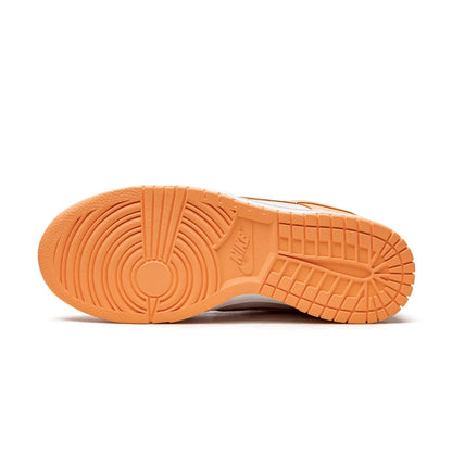 NIKE DUNK LOW PEACH CREAM