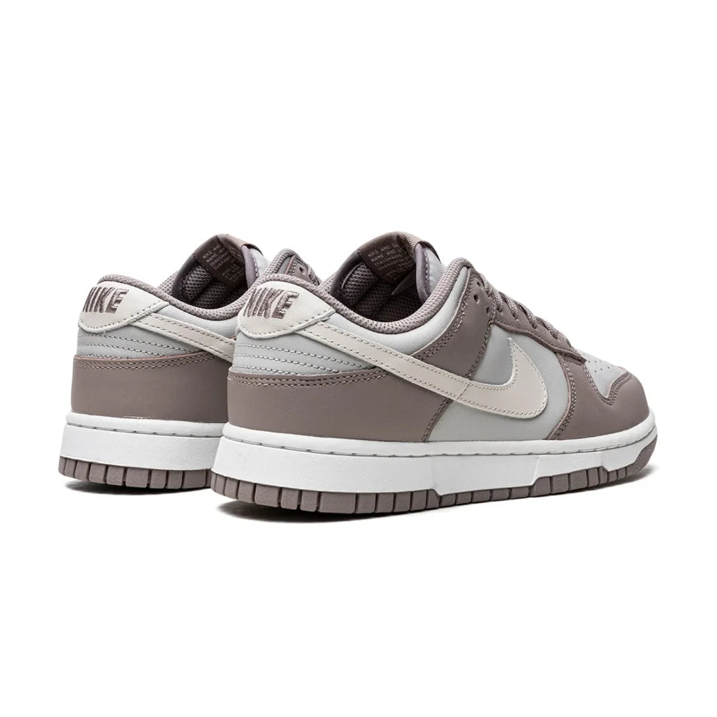 NIKE DUNK LOW BONE BEIGE
