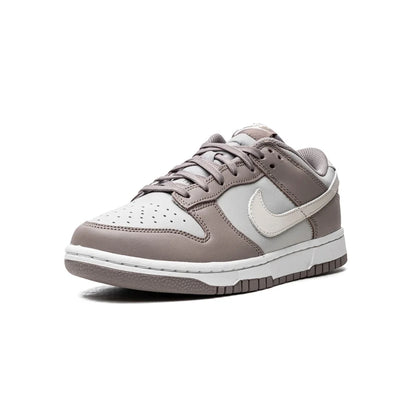 NIKE DUNK LOW BONE BEIGE