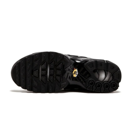 NIKE AIR MAX PLUS BLACK