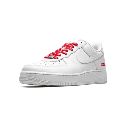 NIKE AIR FORCE 1 WHITE SUPREME