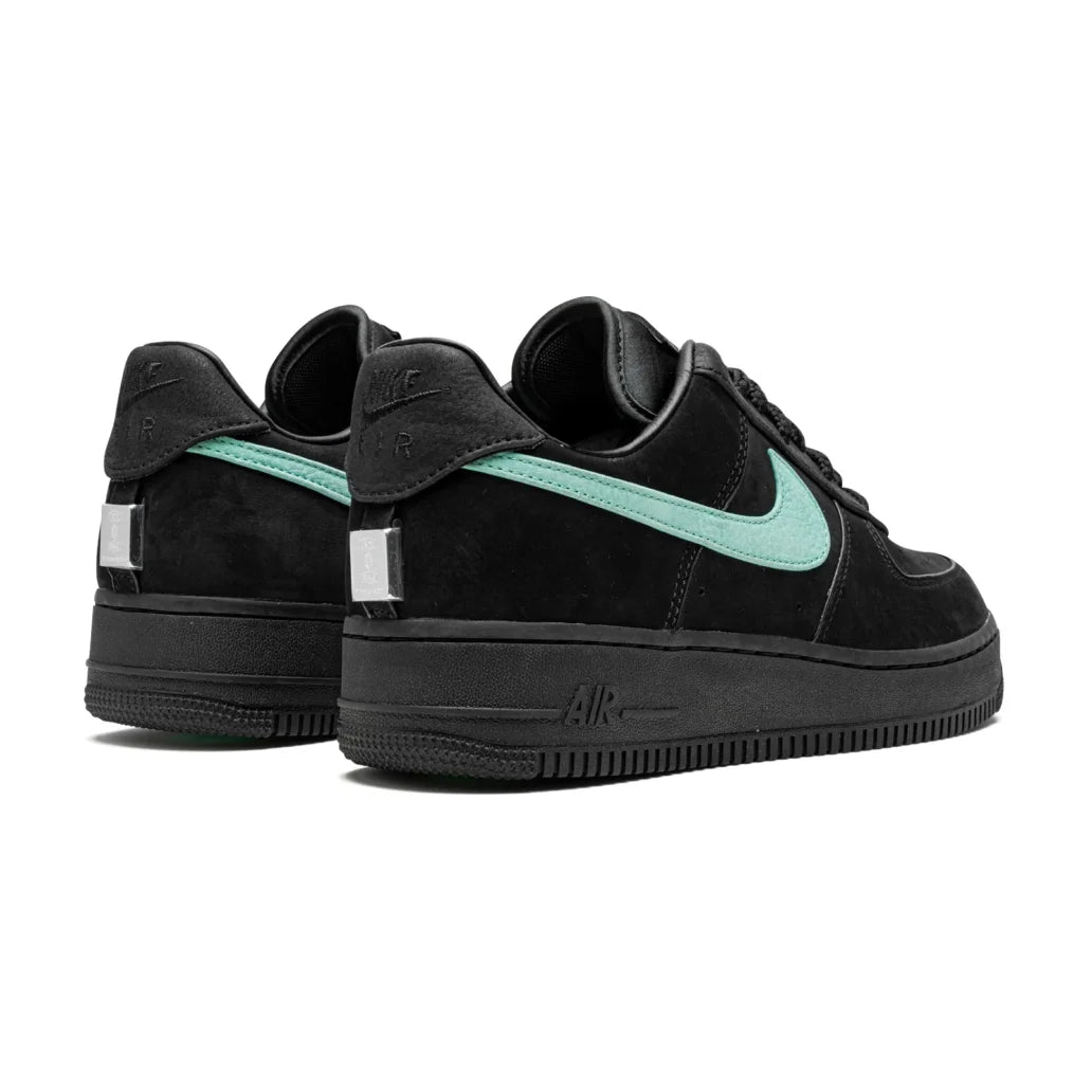 NIKE AIR FORCE 1 TIFFANY & CO.