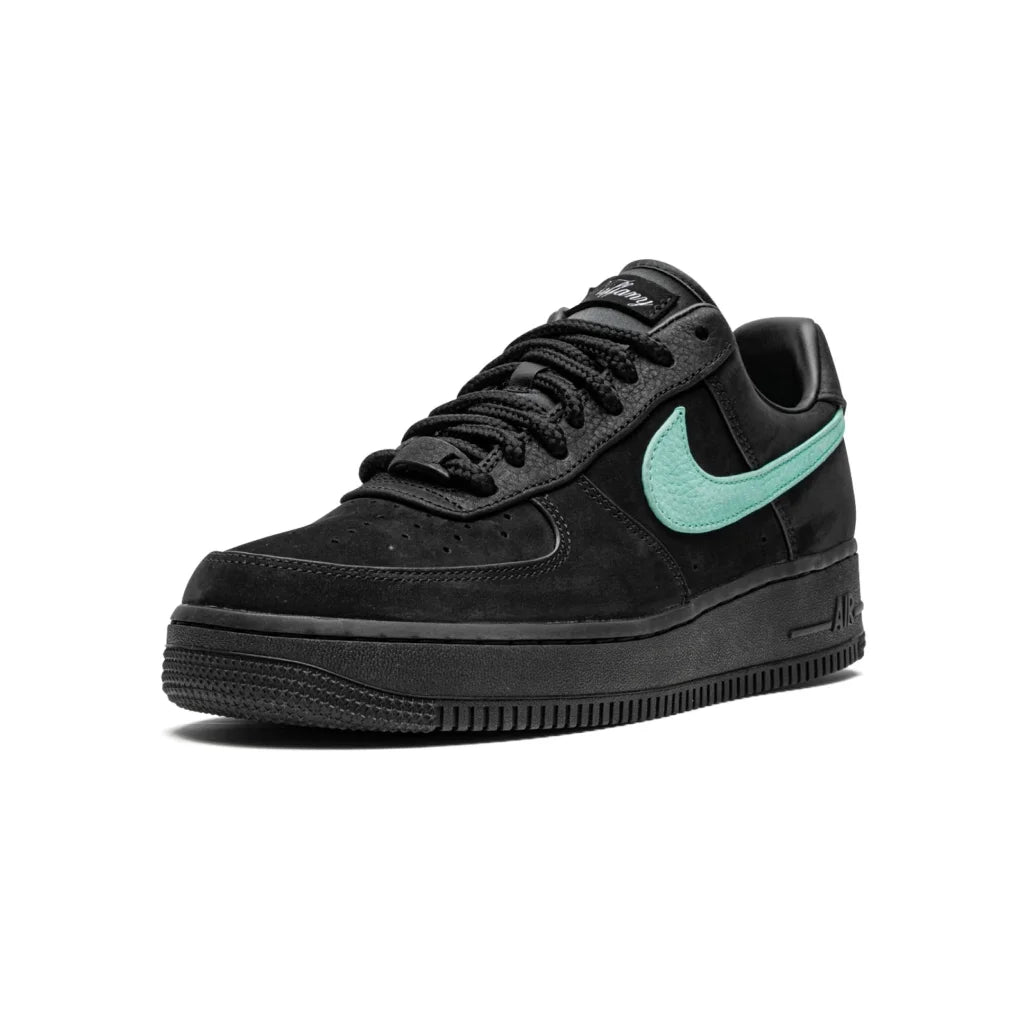 NIKE AIR FORCE 1 TIFFANY & CO.