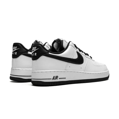 NIKE AIR FORCE 1 WHITE/BLACK