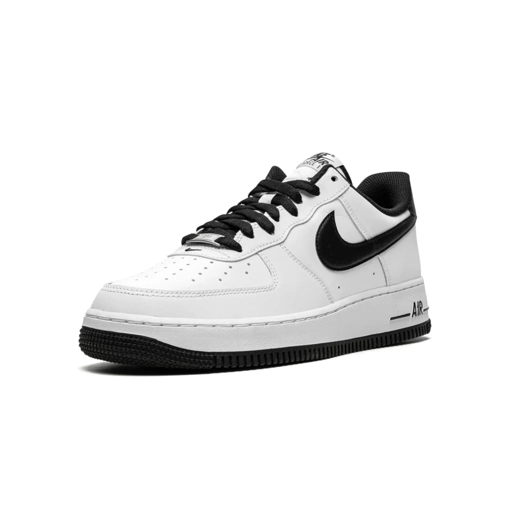 NIKE AIR FORCE 1 WHITE/BLACK