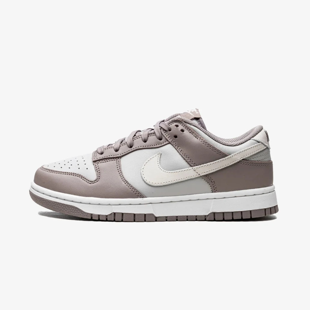 NIKE DUNK LOW BONE BEIGE