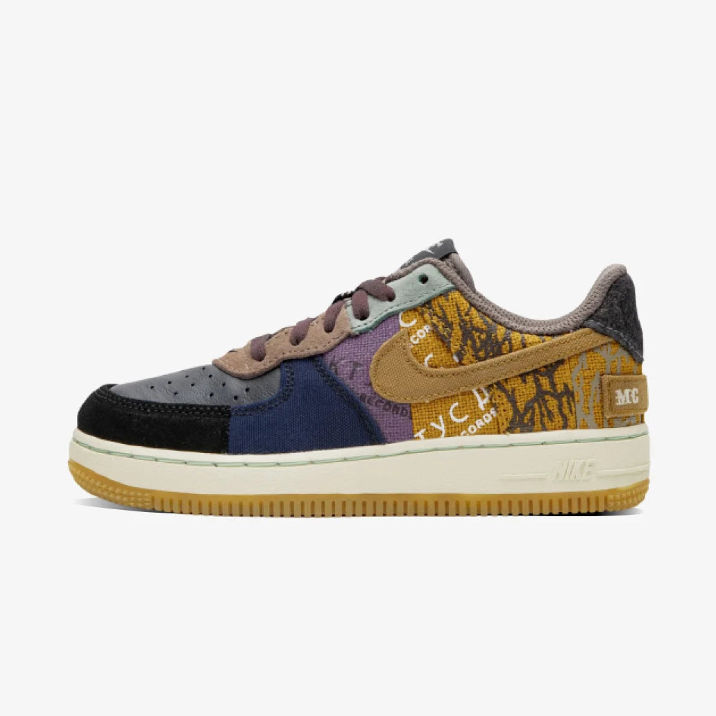 NIKE AIR FORCE 1 CACTUS JACK - TRAVIS SCOTT
