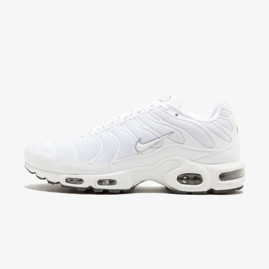 NIKE AIR MAX PLUS WHITE