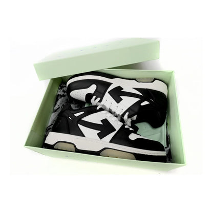 OFF-WHITE OUT OF OFFICE"OOO" BLACK AND WHITE