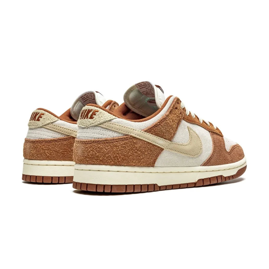 NIKE DUNK LOW MEDIUM CURRY