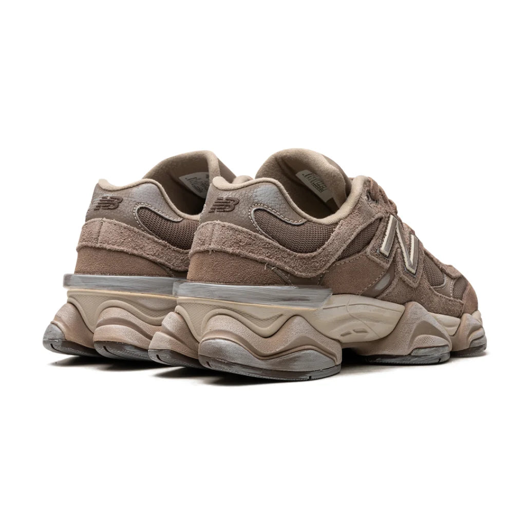 NEW BALANCE 9060 MUSHROOM DARK BROWN