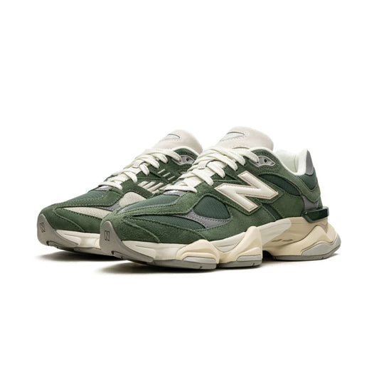 NEW BALANCE 9060 GREEN SUEDE