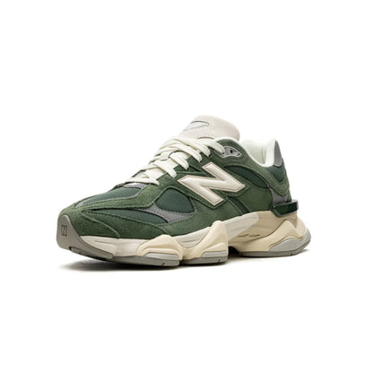 NEW BALANCE 9060 GREEN SUEDE