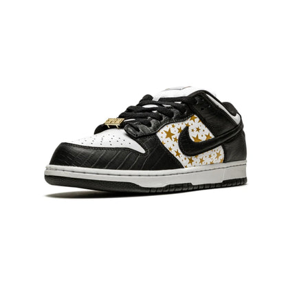 NIKE DUNK LOW SUPREME STARS BLACK