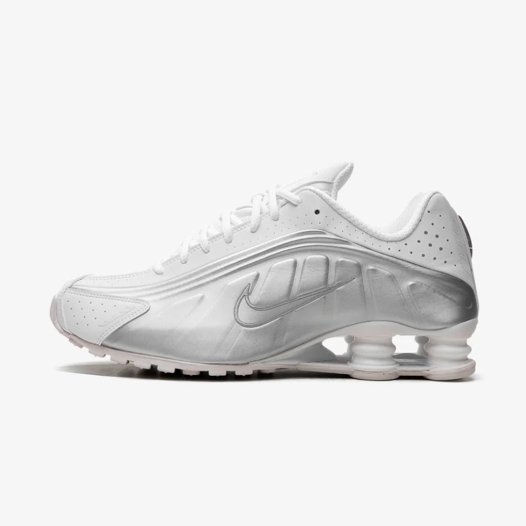 NIKE SHOX R4 METALLIC SILVER