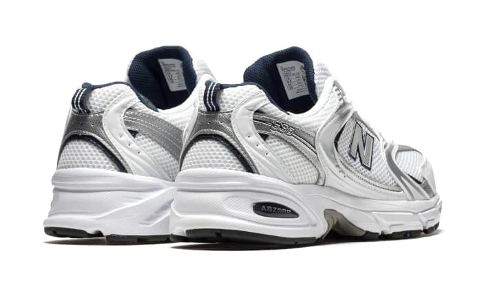 New Balance 530 White Silver Navy