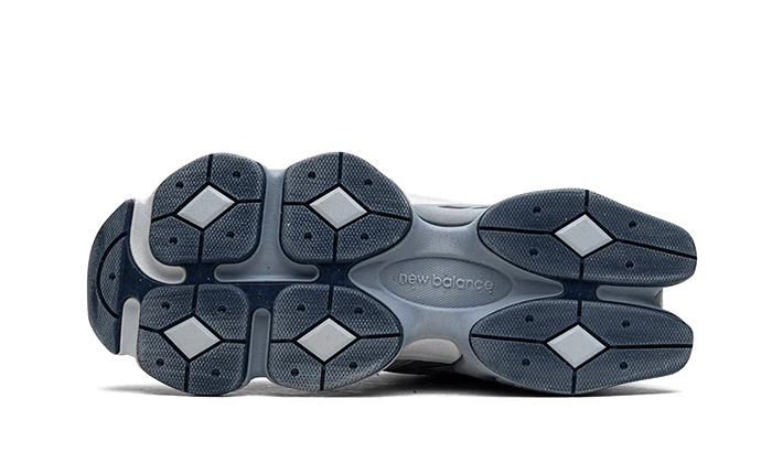 NEW BALANCE 9060 GREY DAY