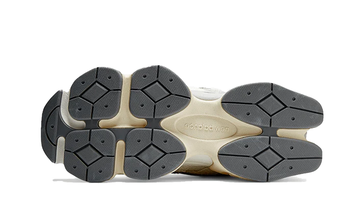 NEW BALANCE 9060 MOONBEAM SEA SALT