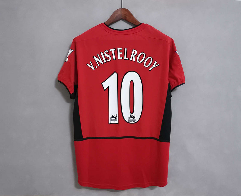 MANCHESTER UNITED 02-04 HOME