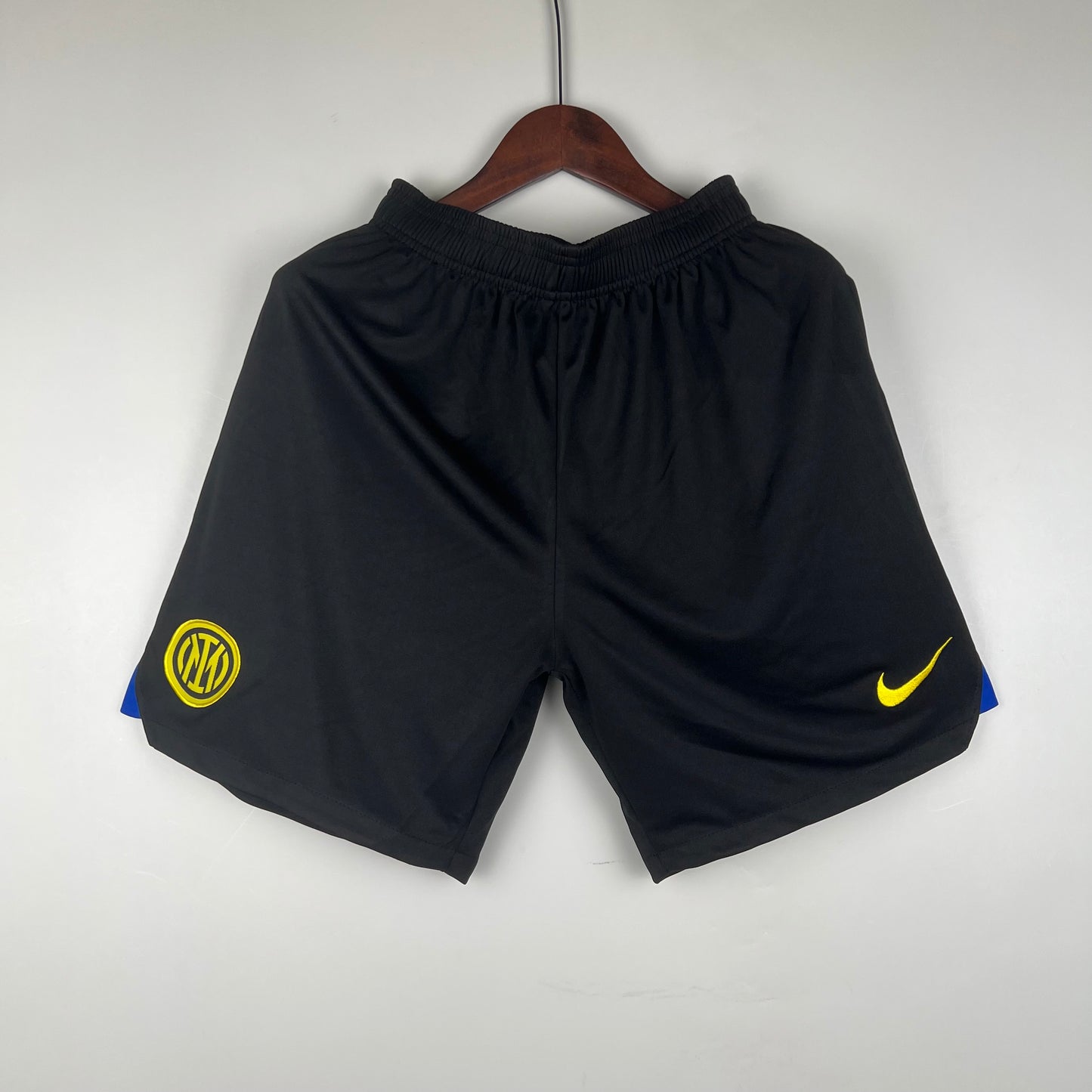 INTER MILÃO 23\24 SHORTS