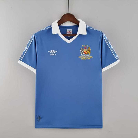 MANCHESTER CITY 81-82 HOME