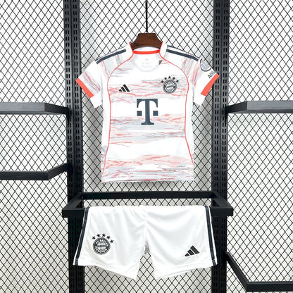 BAYERN MUNICH 25-26 AWAY CRIANÇA