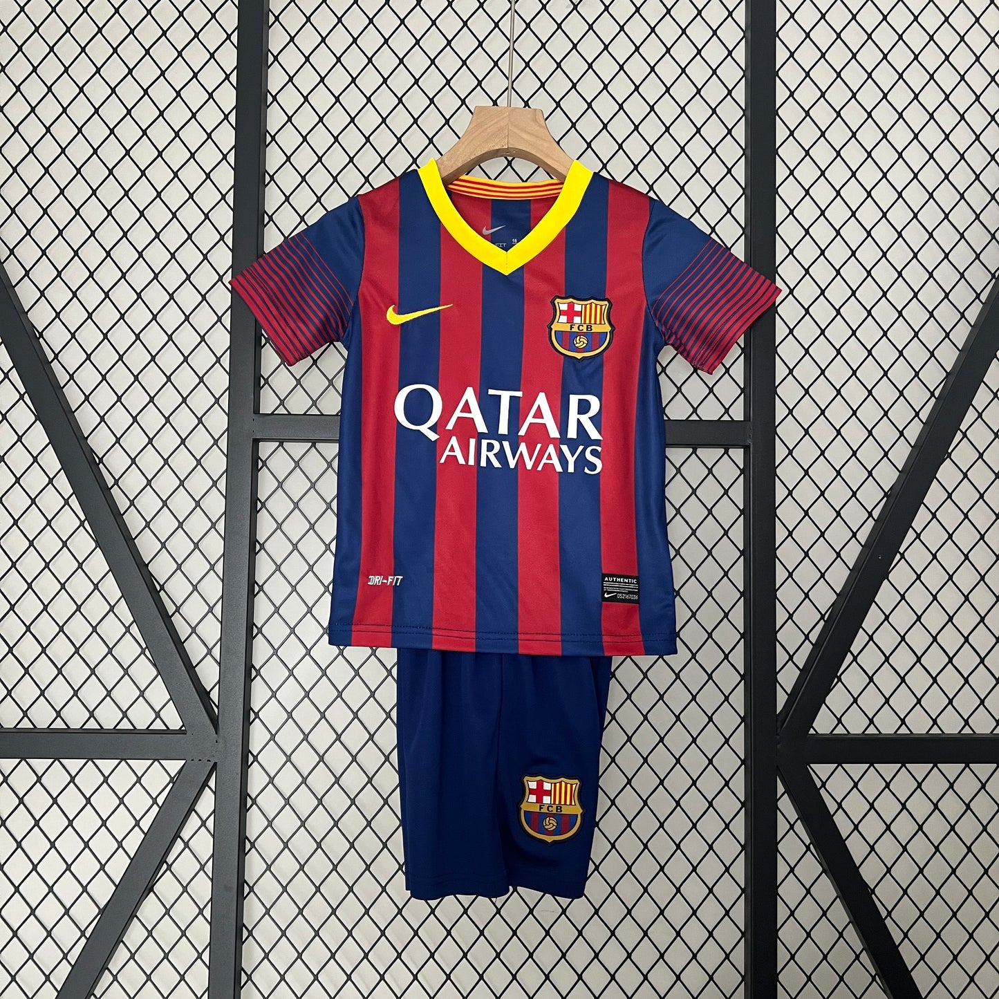 BARCELONA 13-14 HOME CRIANÇA