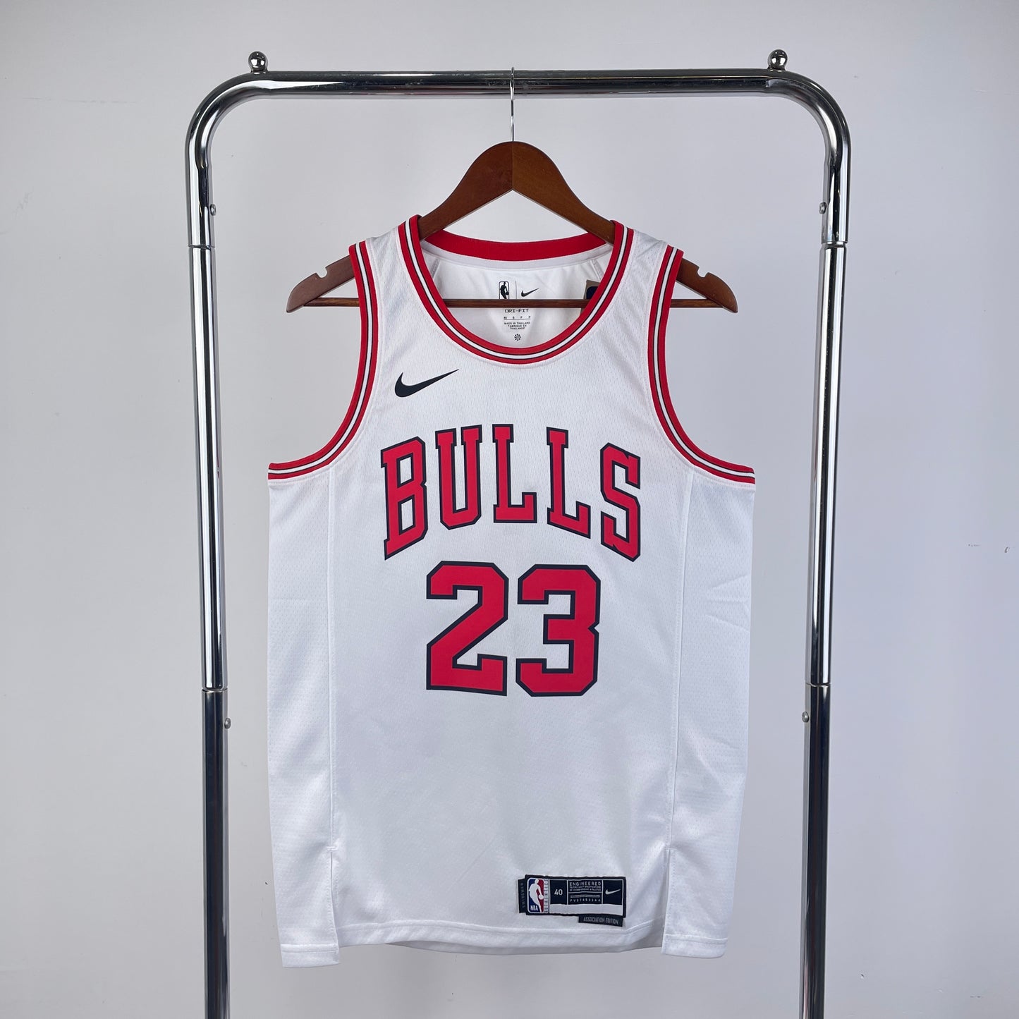 CHICAGO BULLS 23-24