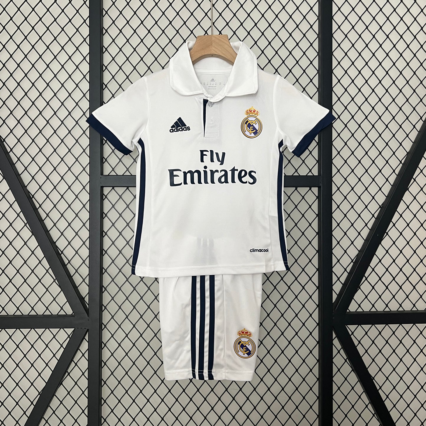 REAL MADRID 16-17 HOME CRIANÇA